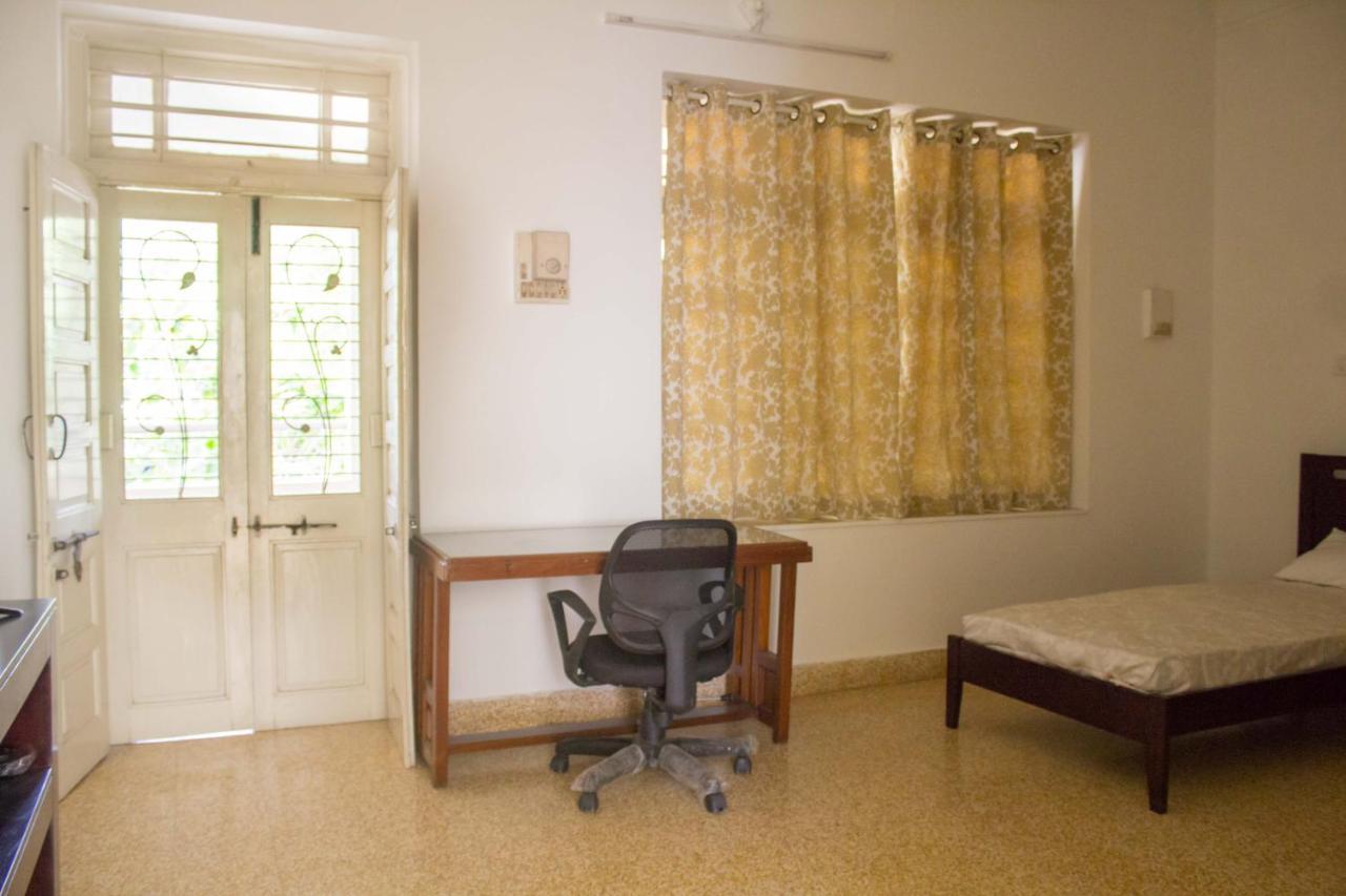 Srinekatan Heritage Villa Homestay Ahmedabad Exterior foto